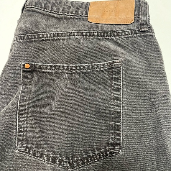 H&M Ultra High Waist Mom Jeans Bundle - Picture 3 of 7